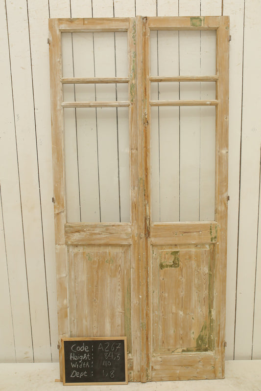 VINTAGE DBL FRENCH GLASS DOOR A267