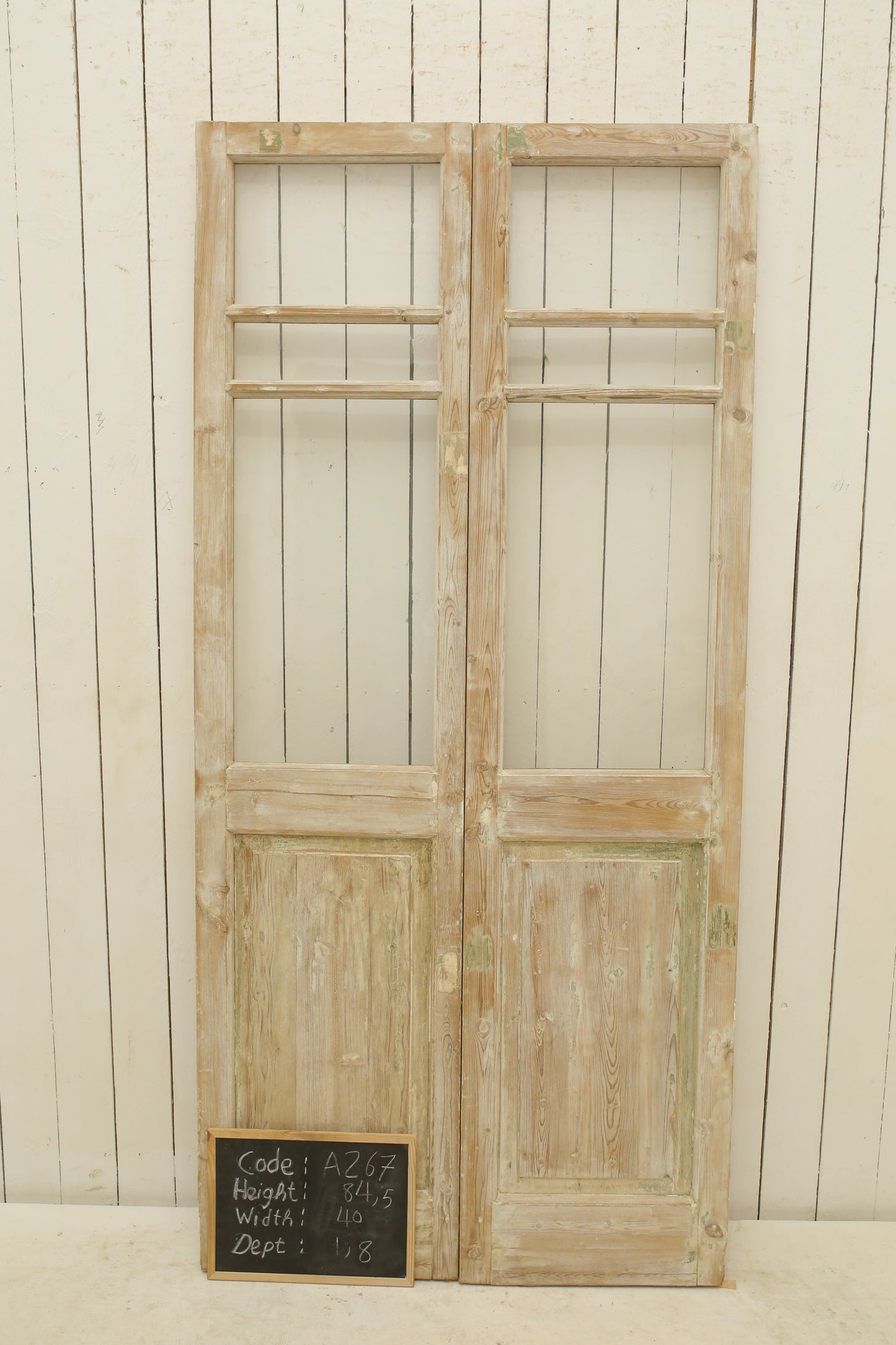 VINTAGE DBL FRENCH GLASS DOOR A267