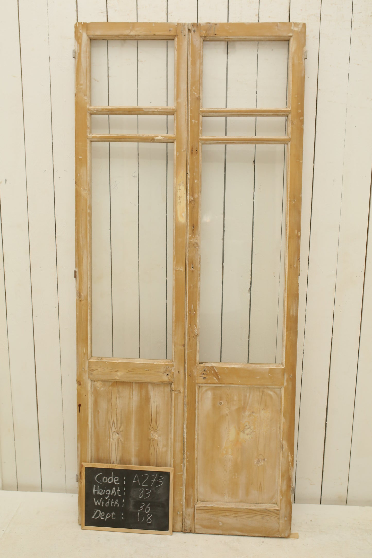 VINTAGE DBL FRENCH GLASS DOOR A273