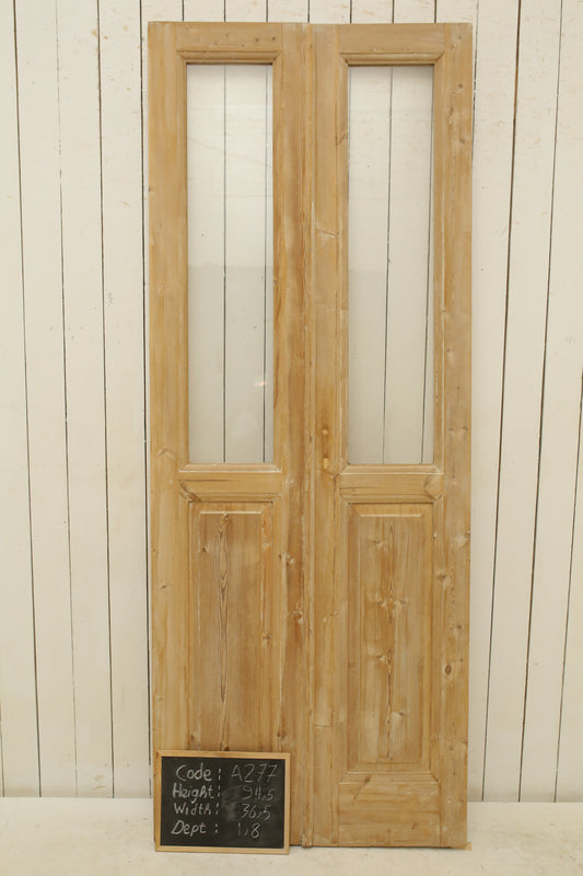 VINTAGE DBL FRENCH GLASS DOOR A277