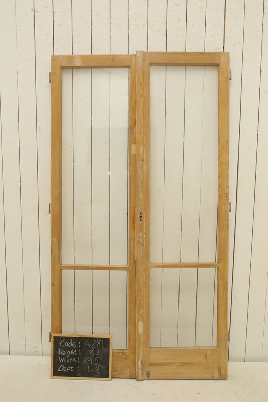 VINTAGE DBL FRENCH GLASS DOOR A281