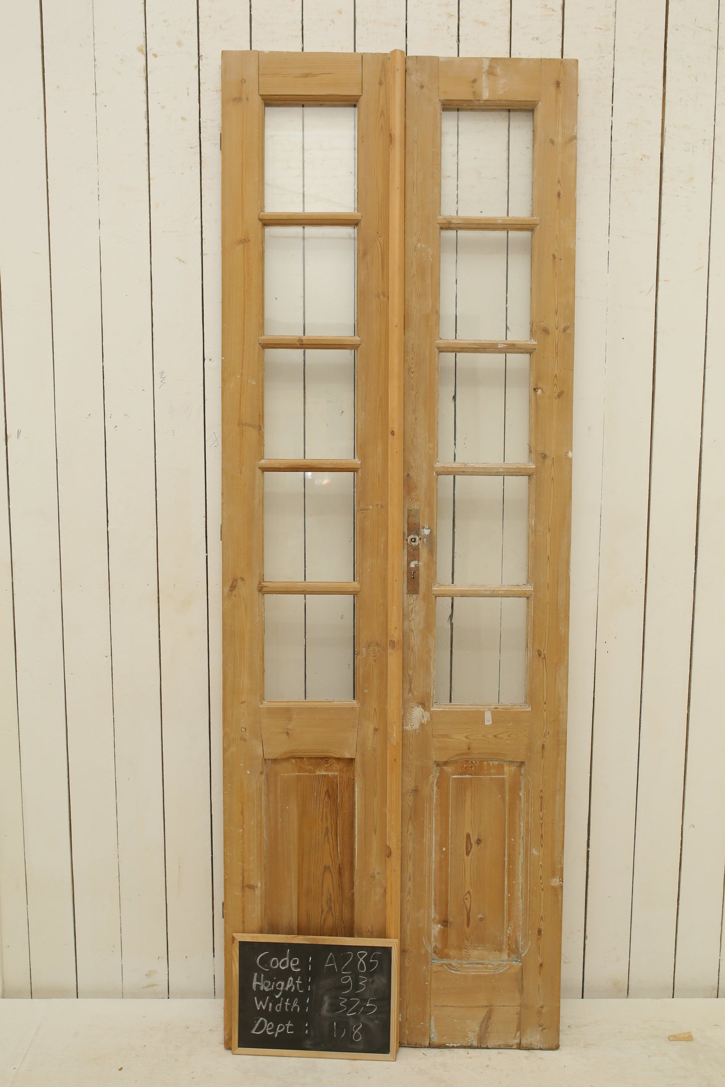 VINTAGE DBL FRENCH GLASS DOOR A285