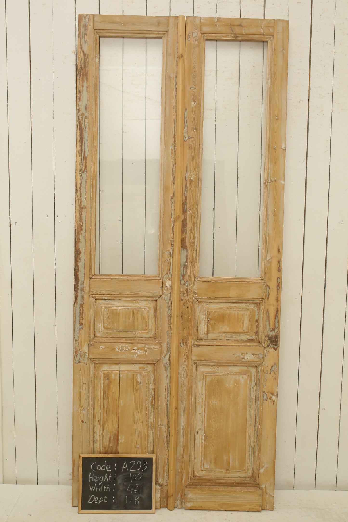 VINTAGE DBL FRENCH GLASS DOOR A293