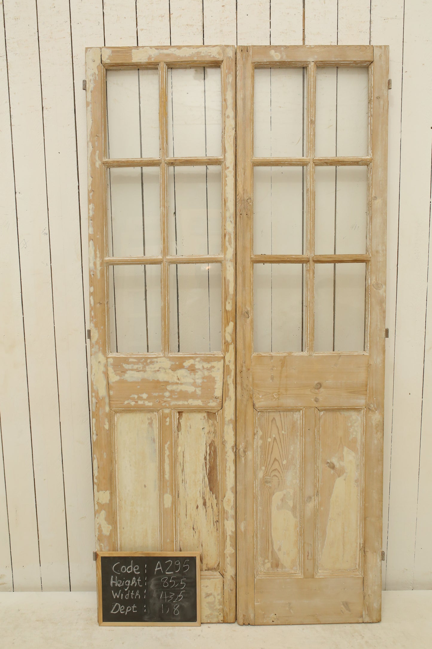 VINTAGE DBL FRENCH GLASS DOOR A295