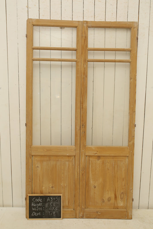 VINTAGE DBL FRENCH GLASS DOOR A305