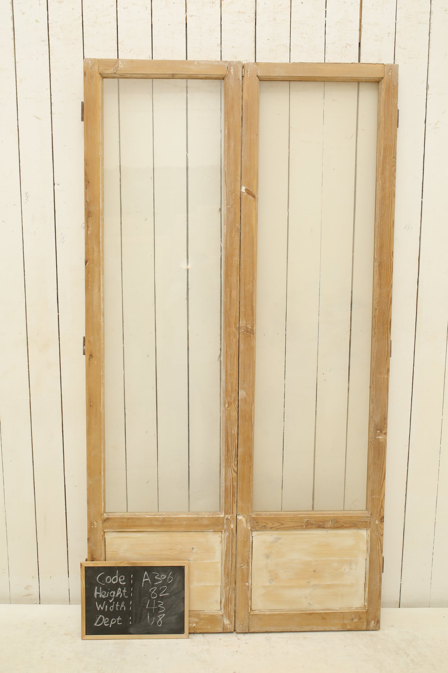 VINTAGE DBL FRENCH GLASS DOOR A306