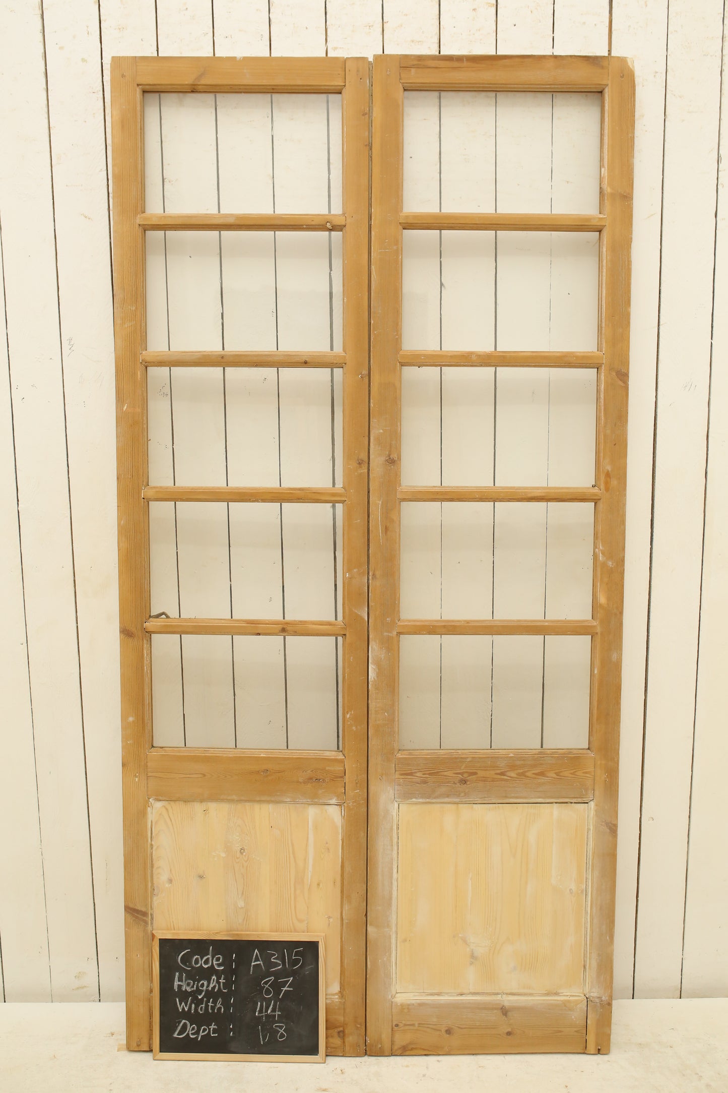 VINTAGE DBL FRENCH GLASS DOOR A315