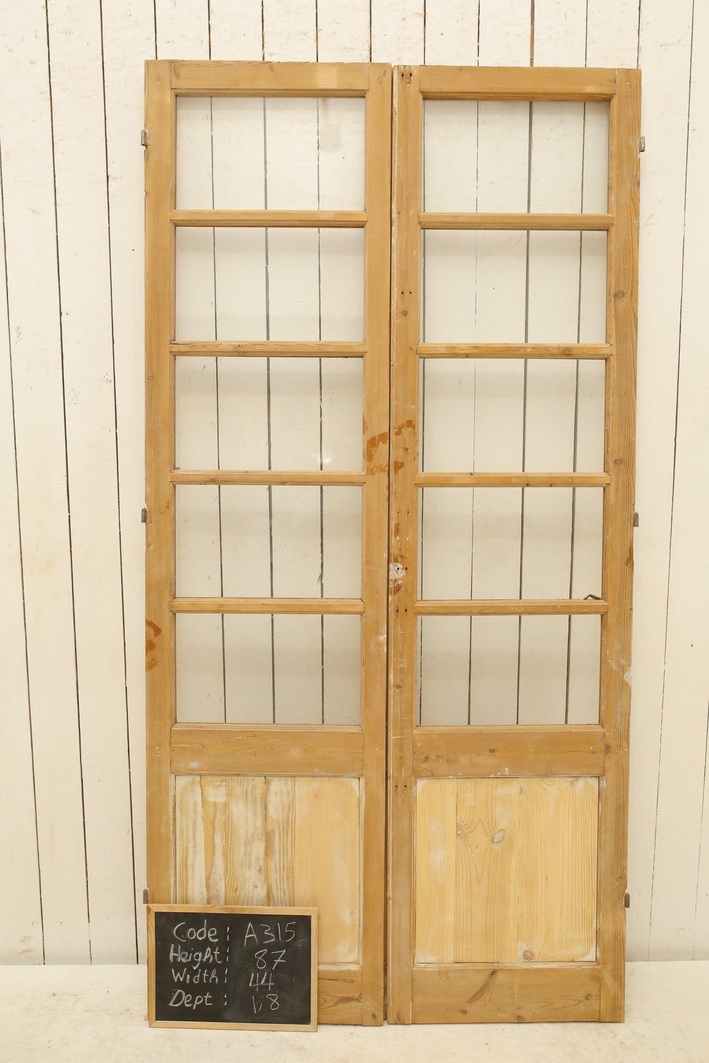 VINTAGE DBL FRENCH GLASS DOOR A315