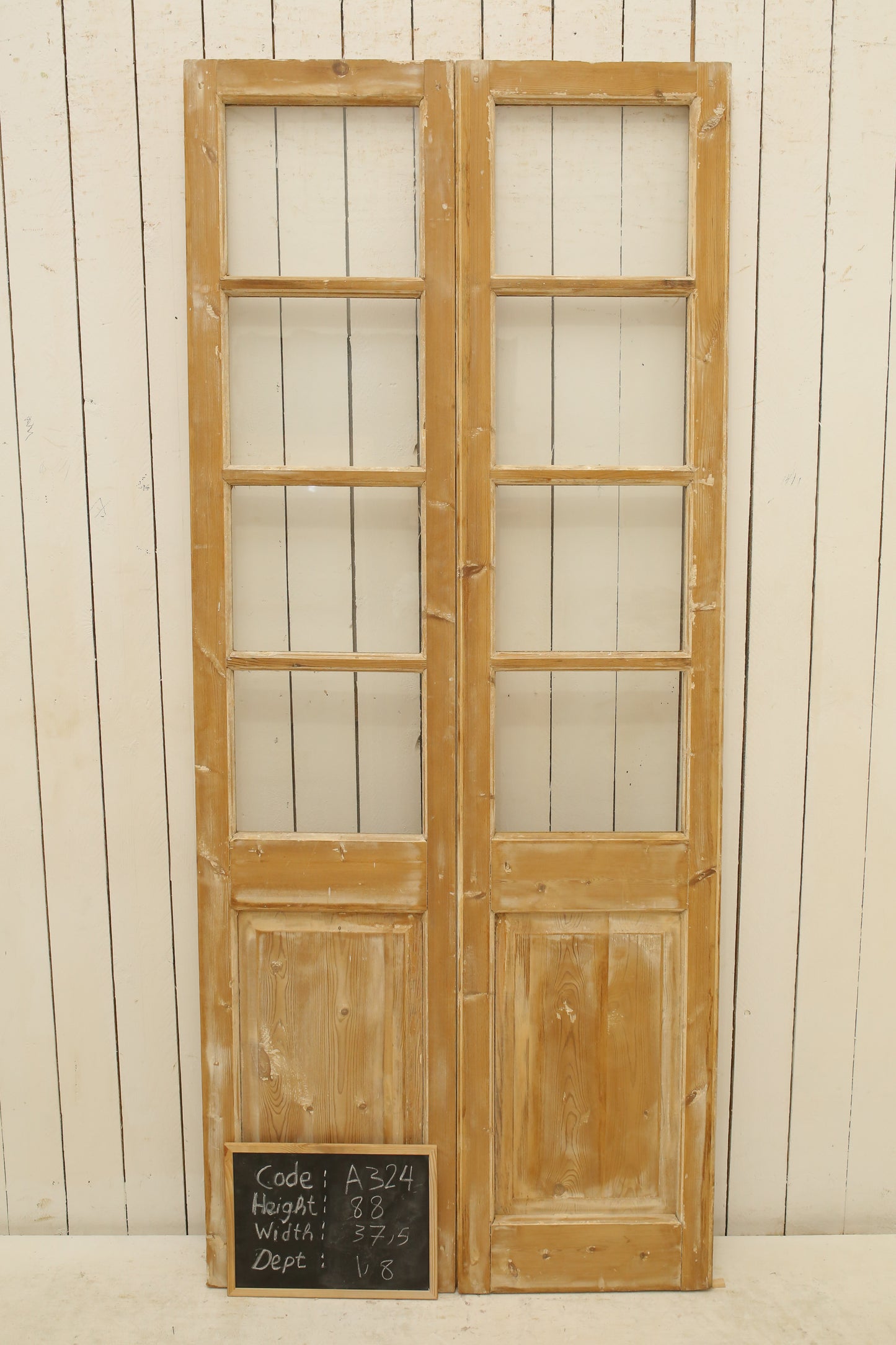 VINTAGE DBL FRENCH GLASS DOOR A324