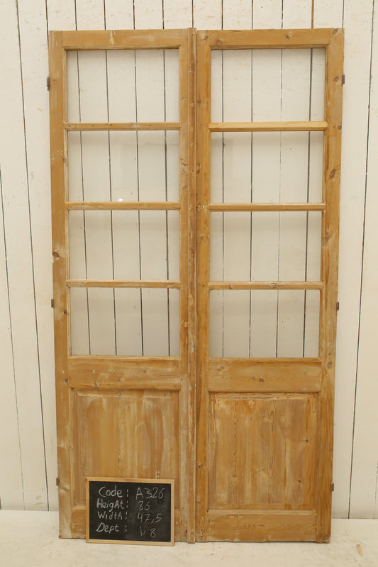 VINTAGE DBL FRENCH GLASS DOOR A326