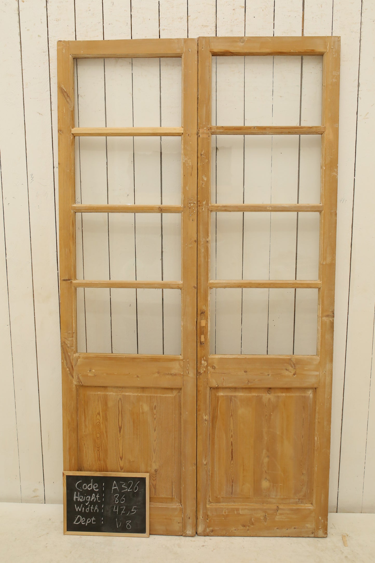 VINTAGE DBL FRENCH GLASS DOOR A326