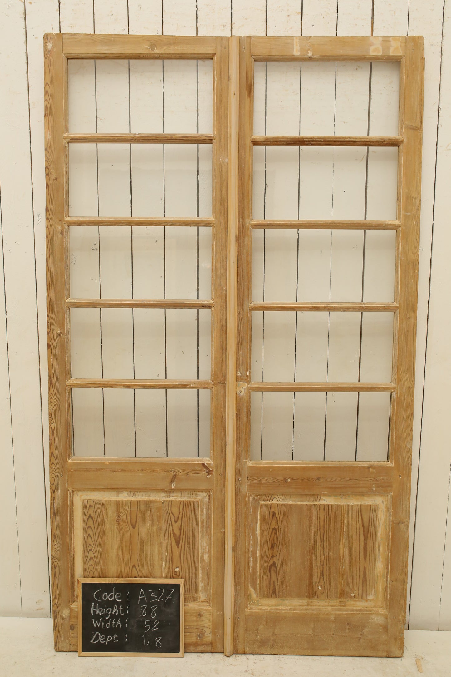 VINTAGE DBL FRENCH GLASS DOOR A327