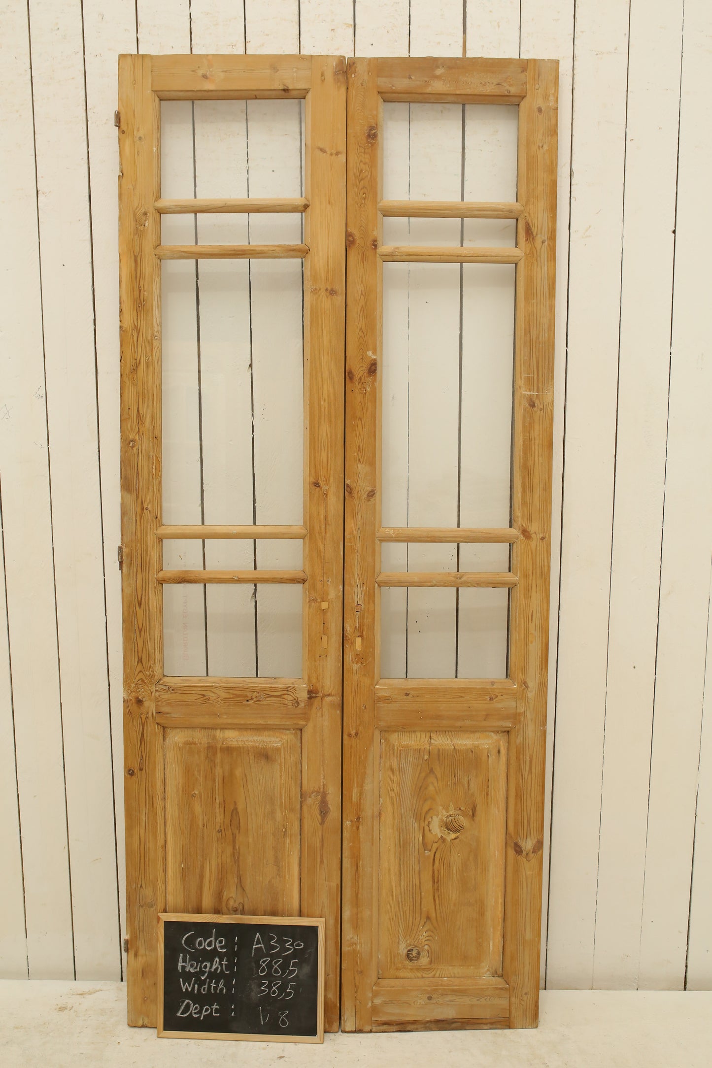 VINTAGE DBL FRENCH GLASS DOOR A330