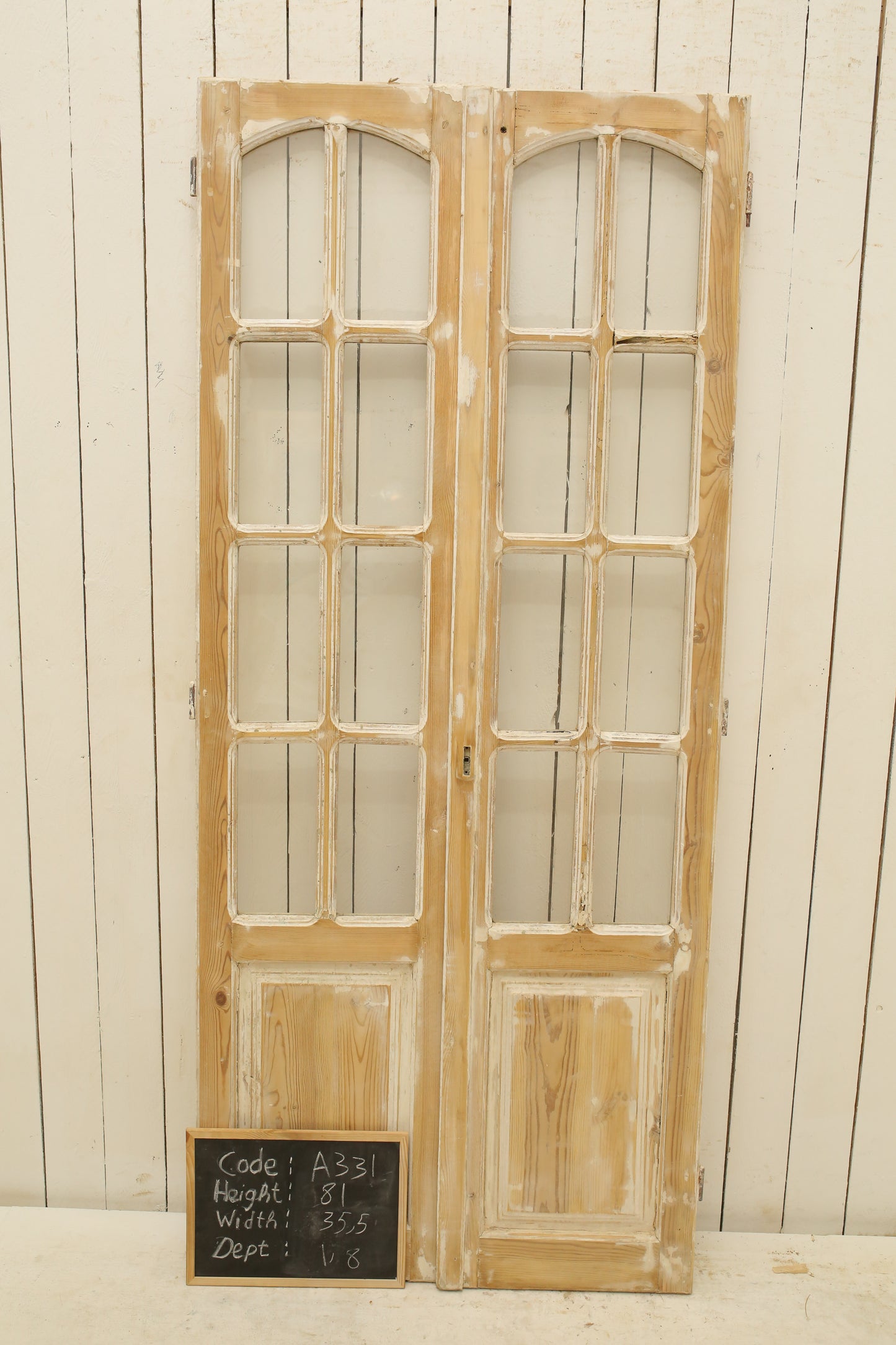 VINTAGE DBL FRENCH GLASS DOOR A331