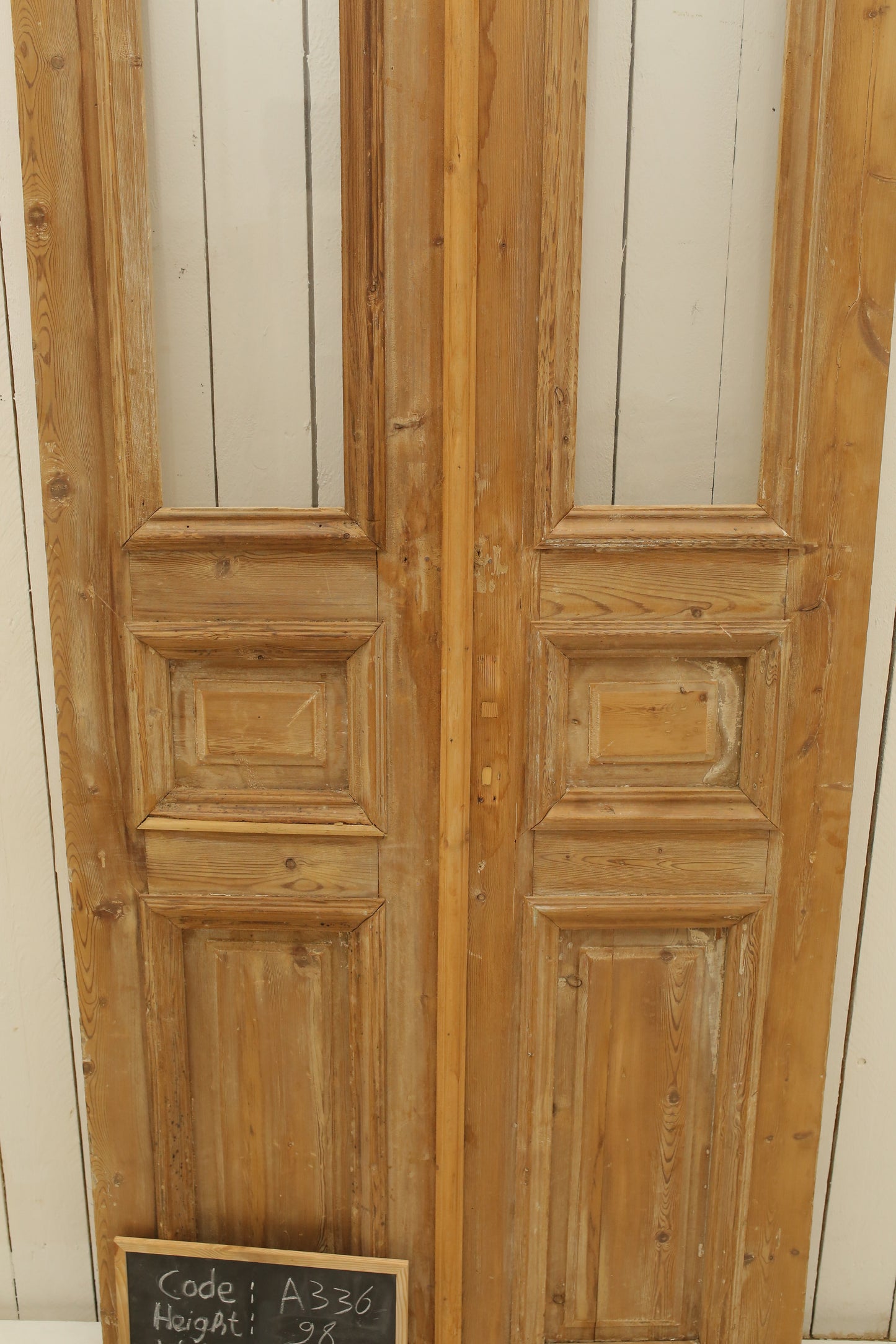 VINTAGE DBL FRENCH GLASS DOOR A336