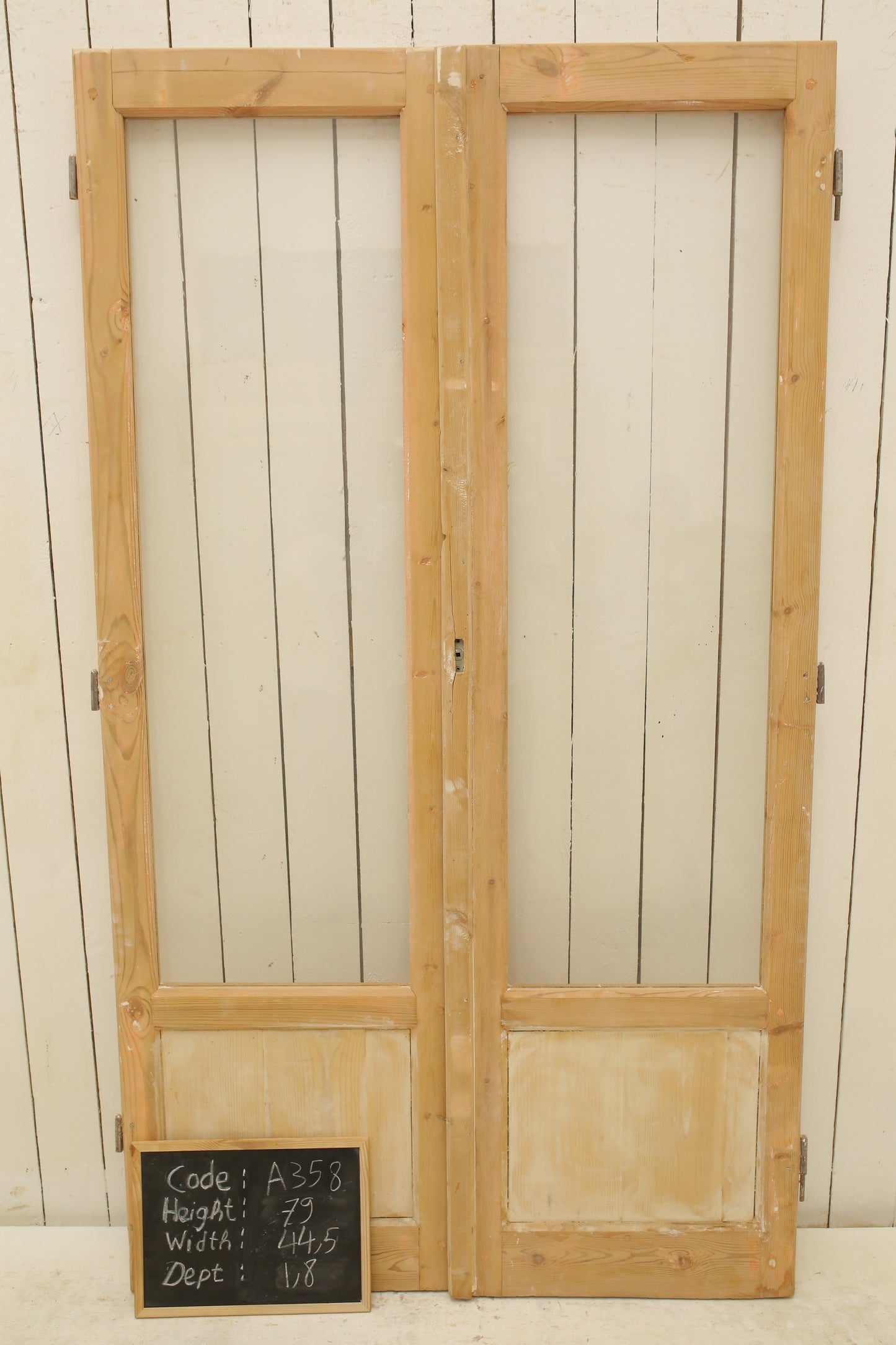 VINTAGE DBL FRENCH GLASS DOOR A358