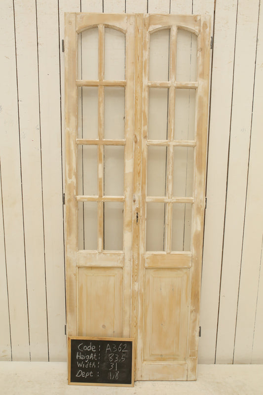 VINTAGE DBL FRENCH GLASS DOOR A362