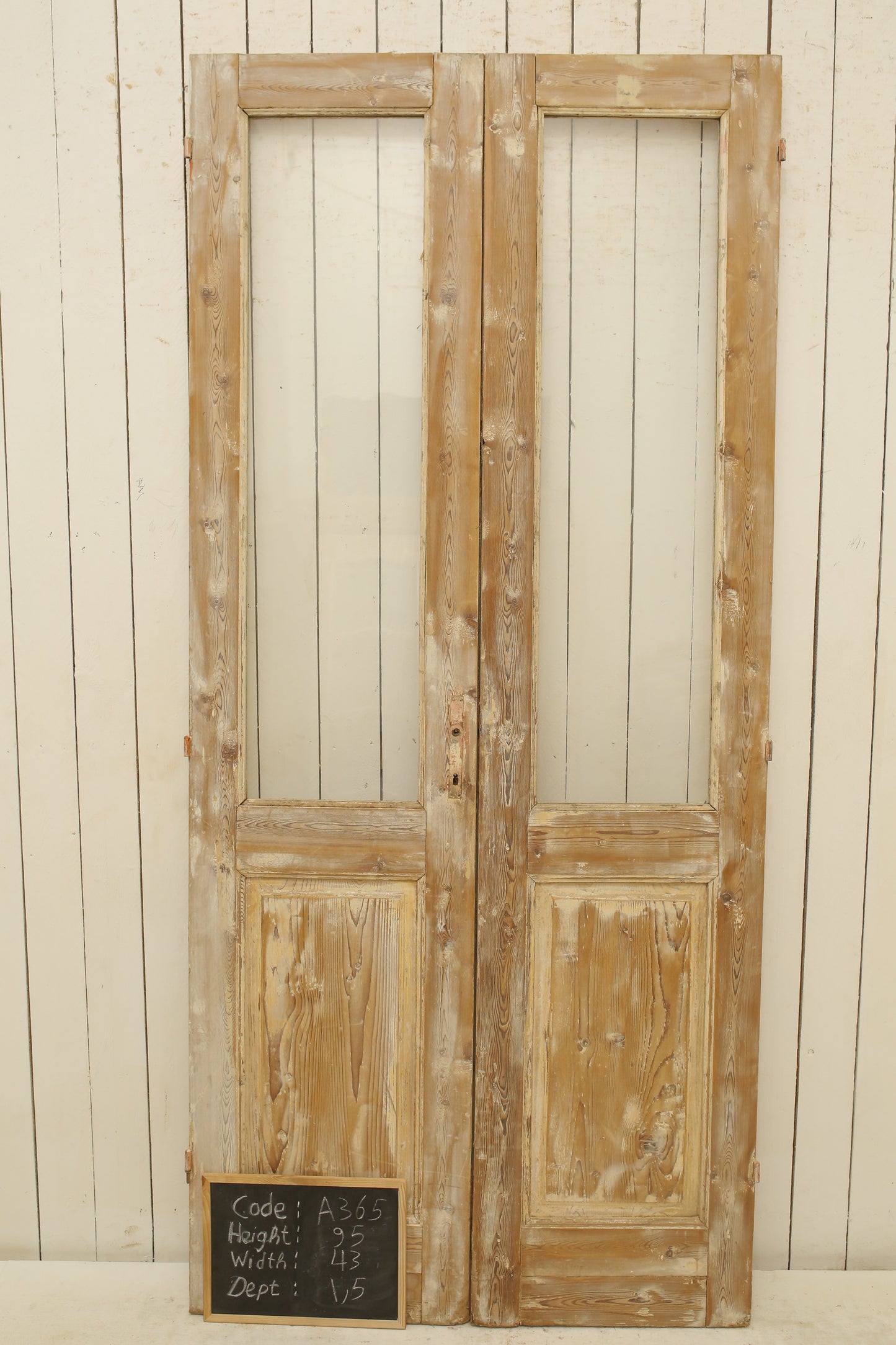 VINTAGE DBL FRENCH GLASS DOOR A365