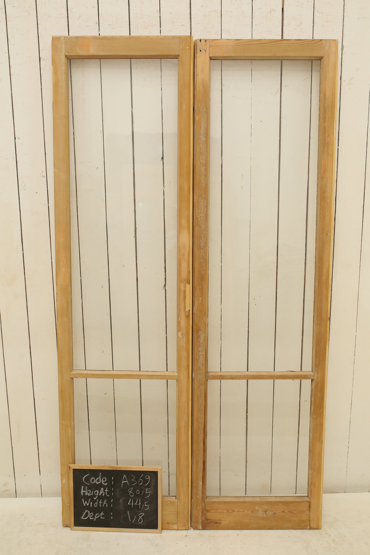 VINTAGE DBL FRENCH GLASS DOOR A369