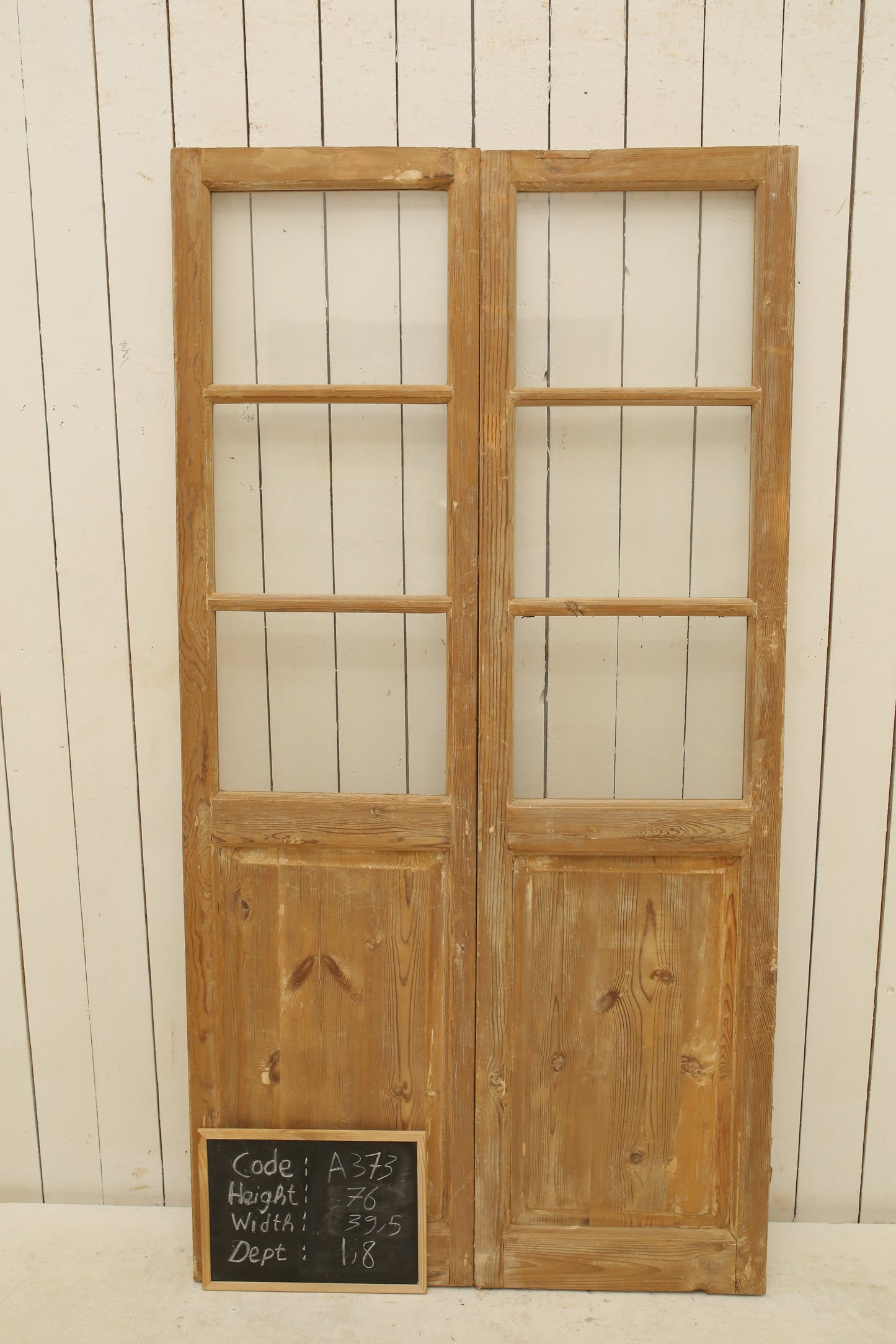 VINTAGE DBL FRENCH GLASS DOOR A373