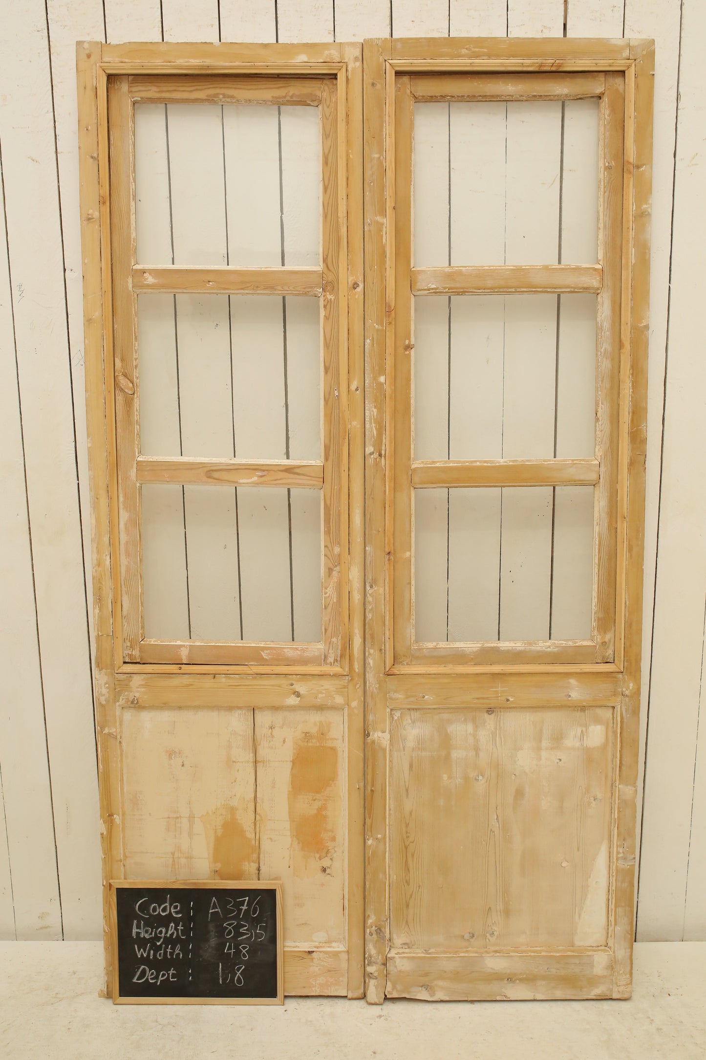 VINTAGE DBL FRENCH GLASS DOOR A376