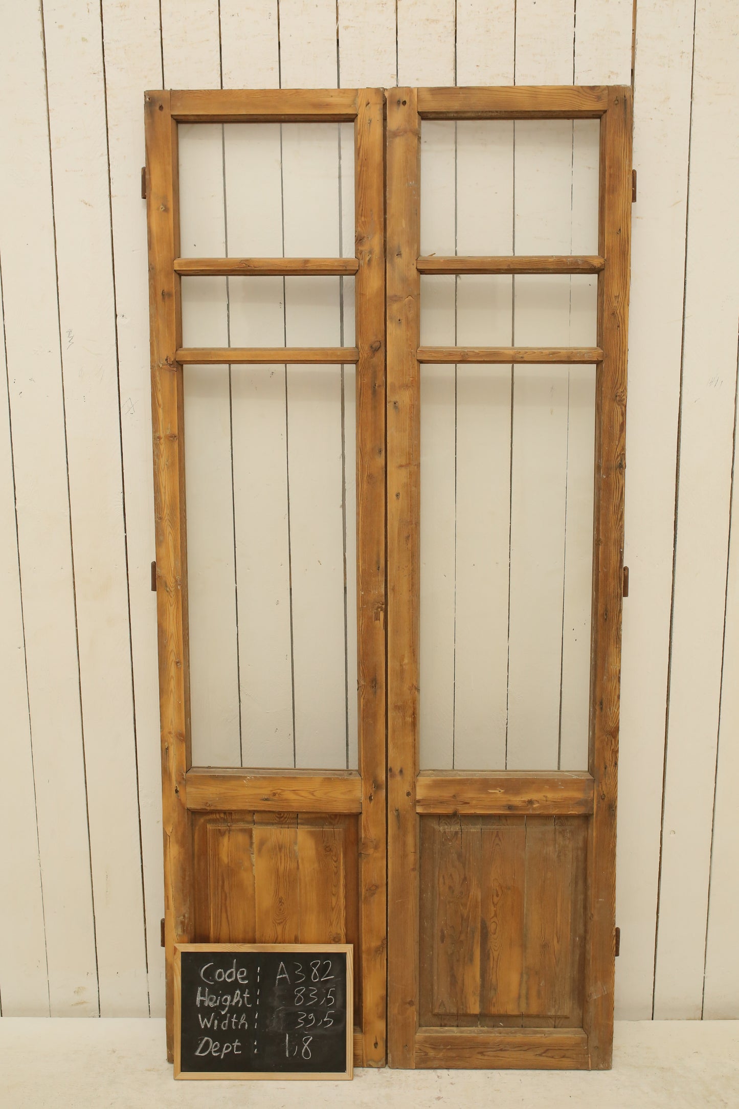 VINTAGE DBL FRENCH GLASS DOOR A382