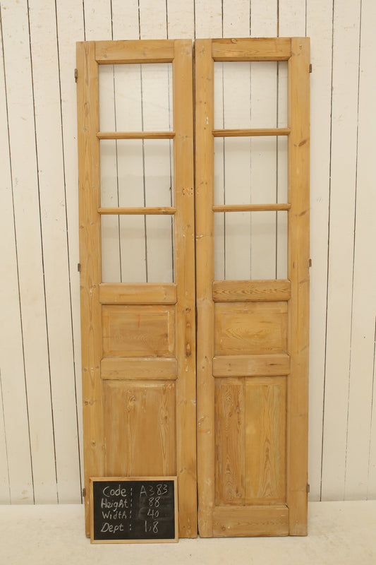 VINTAGE DBL FRENCH GLASS DOOR A383