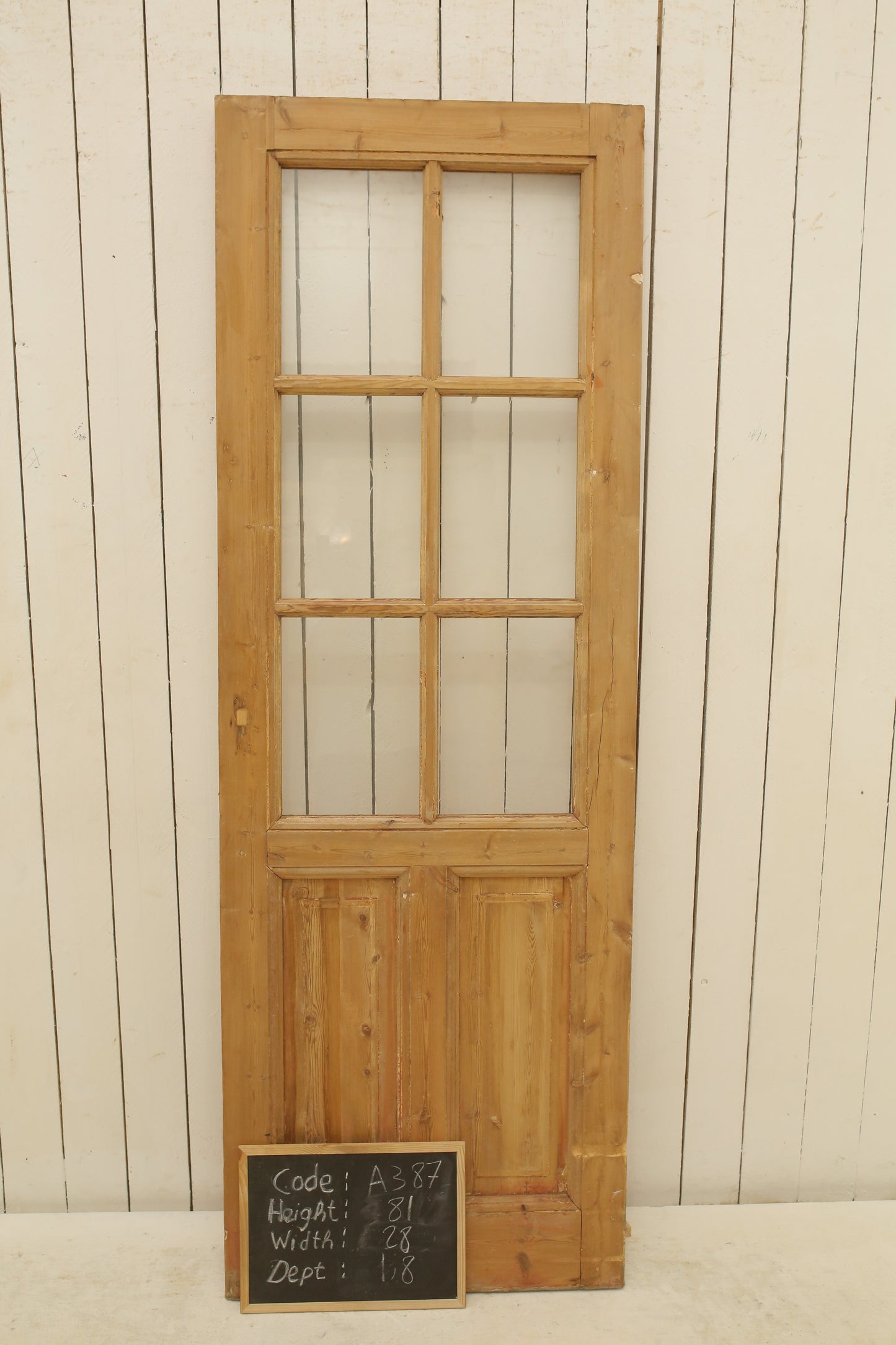 VINTAGE SINGLE GLASS DOOR A387